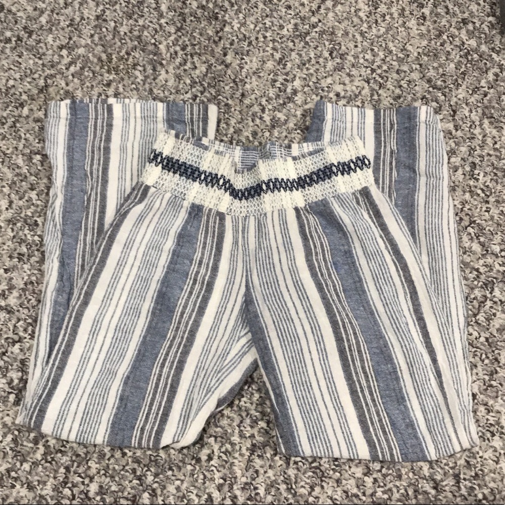 Wide leg patterned pants